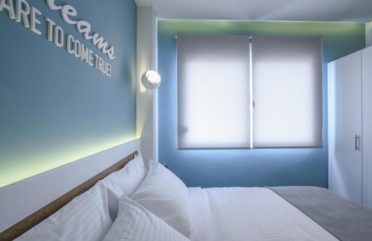 Τhe Half Root Suite In The Heart Of City Center Солун Екстериор снимка